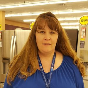 Meet your Posher, Lori